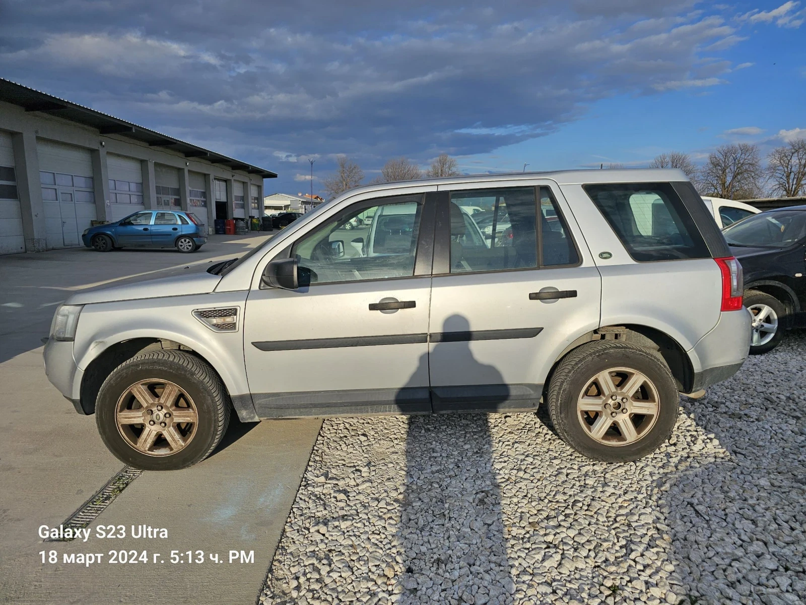 Land Rover Freelander 2.2 - изображение 2