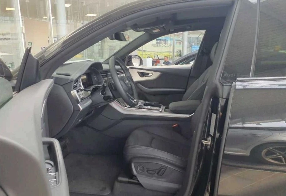 Audi Q8 50 TDI/SLINE/FACELIFT/MATRIX/LIFT/PANO/BLACK OPTIC - изображение 4