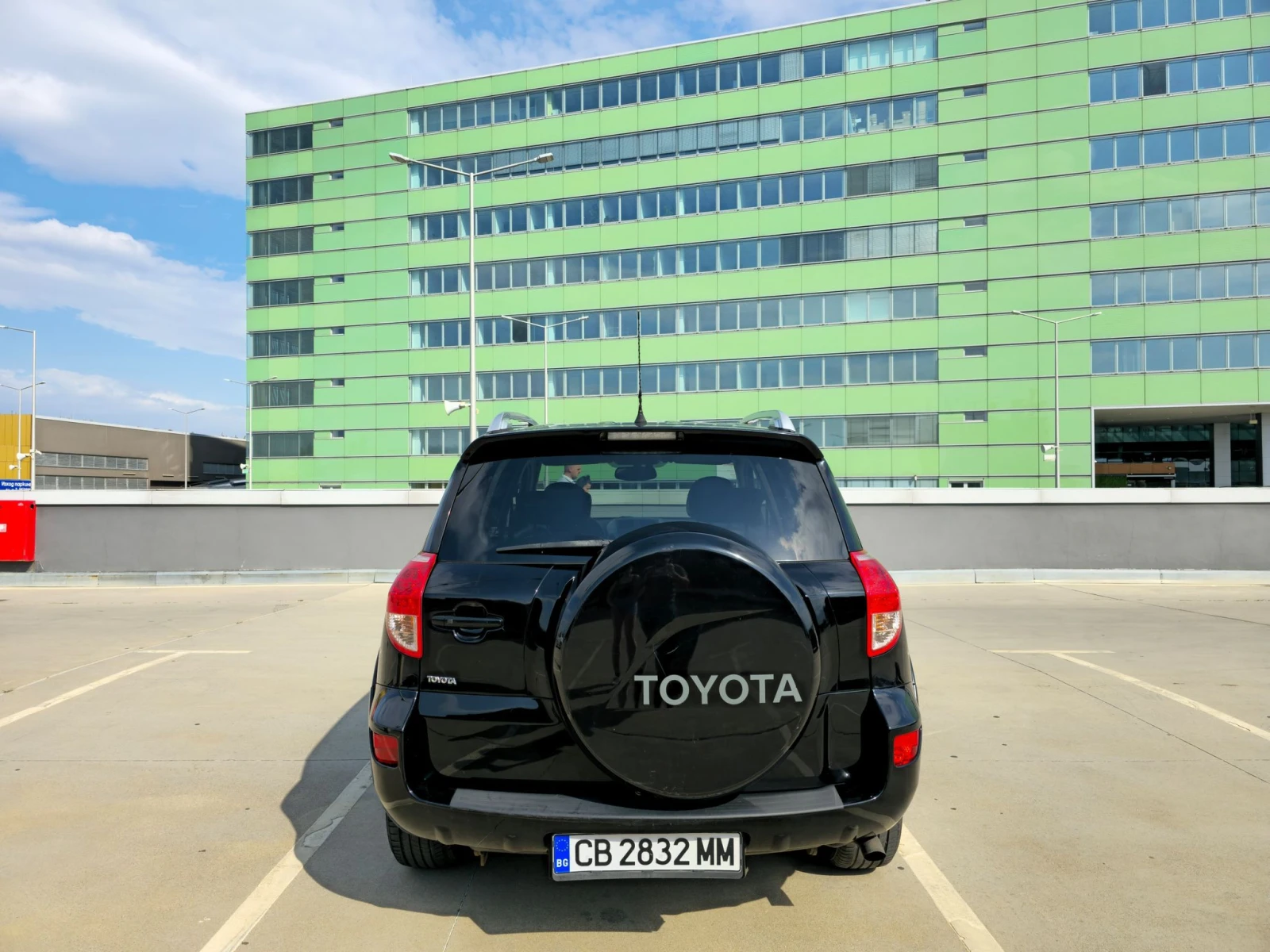 Toyota Rav4  - изображение 4