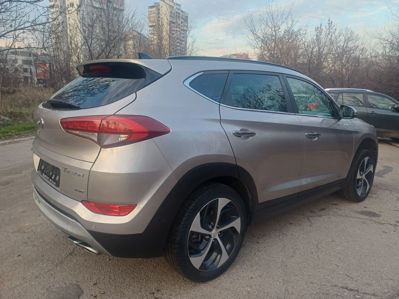 Hyundai Tucson 1.6 i FULL PANORAMA - изображение 5