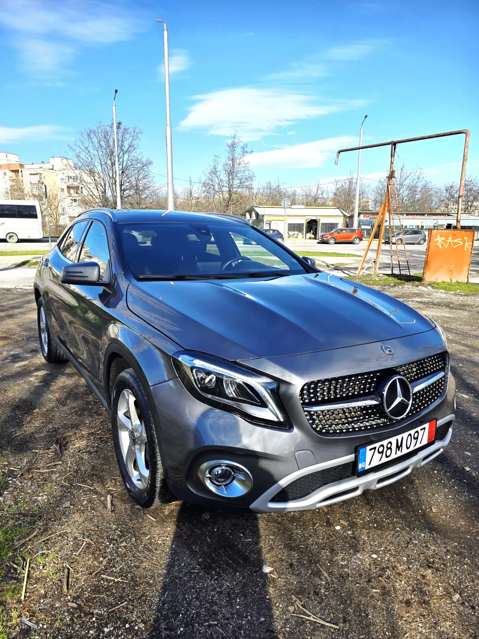 Mercedes-Benz GLA 250 2.0 Бензин - изображение 2