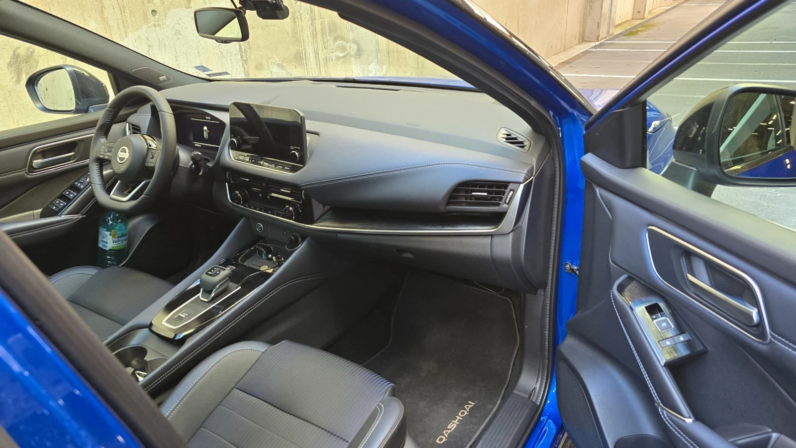 Nissan Qashqai Tekna 1.3 MHEV 160 к.с. 63 000 км, снимка 12 - Автомобили и джипове - 53914626