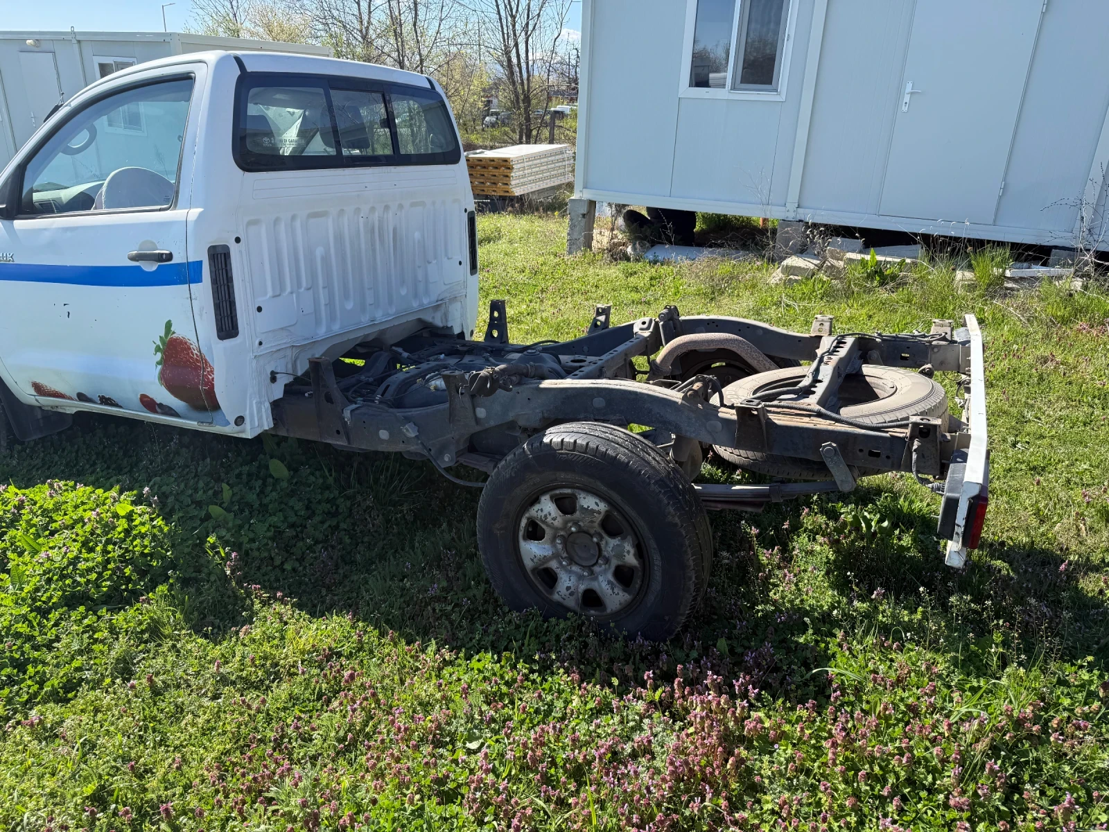 Toyota Hilux �� ���� | Mobile.bg � ����������� 3