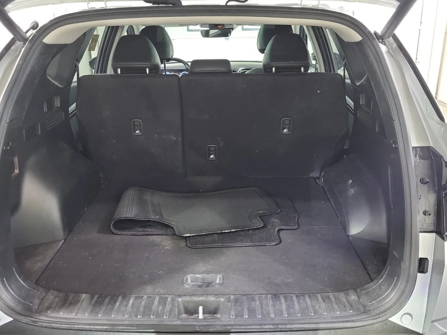 Hyundai Tucson Ultimate | 360  | DISTRONIC | ВЕНТИЛАЦИЯ | 2024, снимка 15 - Автомобили и джипове - 54229510