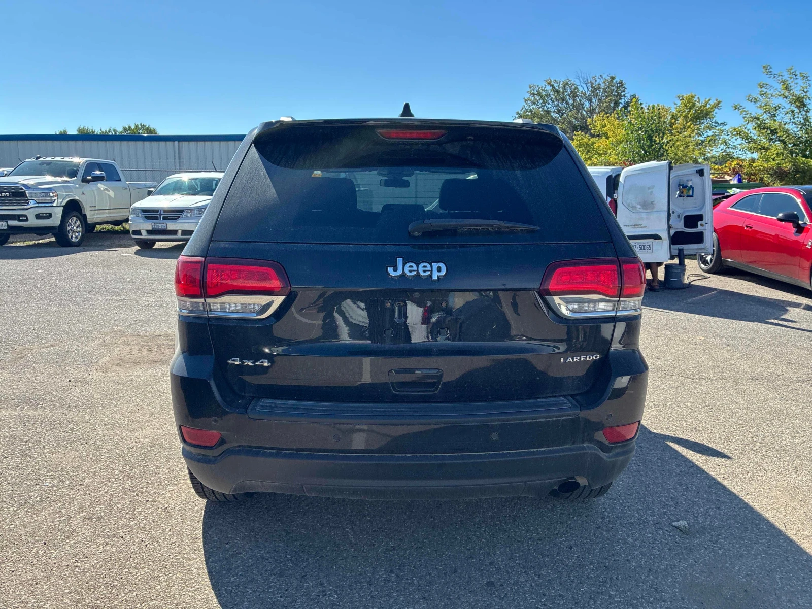 Jeep Grand cherokee * Laredo * ���������� ��� ������������ ������ | Mobile.bg � ����������� 5