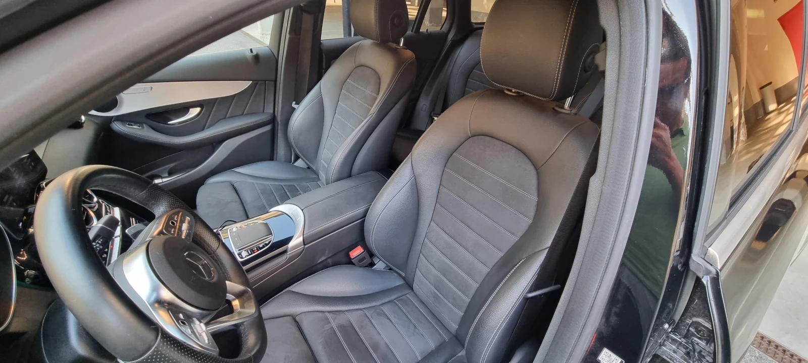 Mercedes-Benz GLC 300 D, снимка 11 - Автомобили и джипове - 56288849