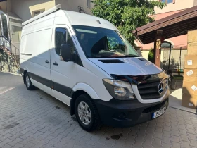     Mercedes-Benz Sprinter 319    