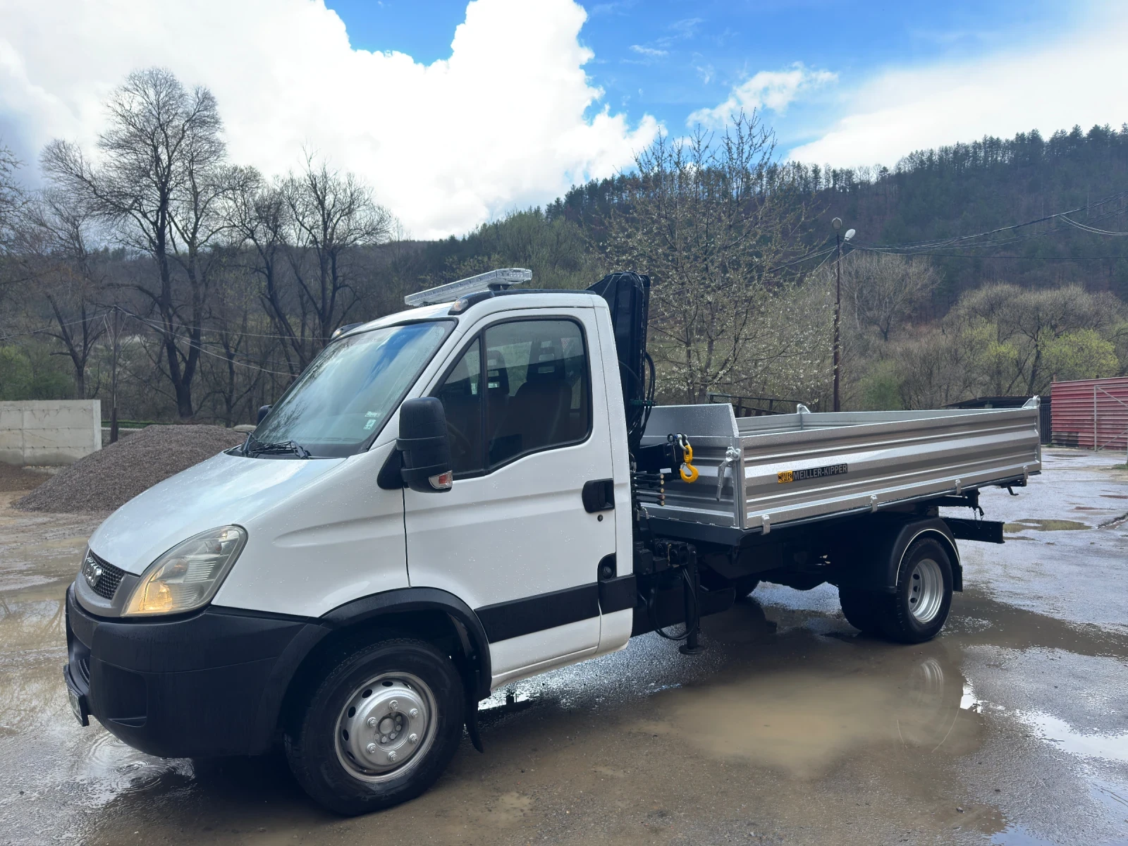 Iveco Daily 65c15 тристранен самосвал с кран - изображение 6