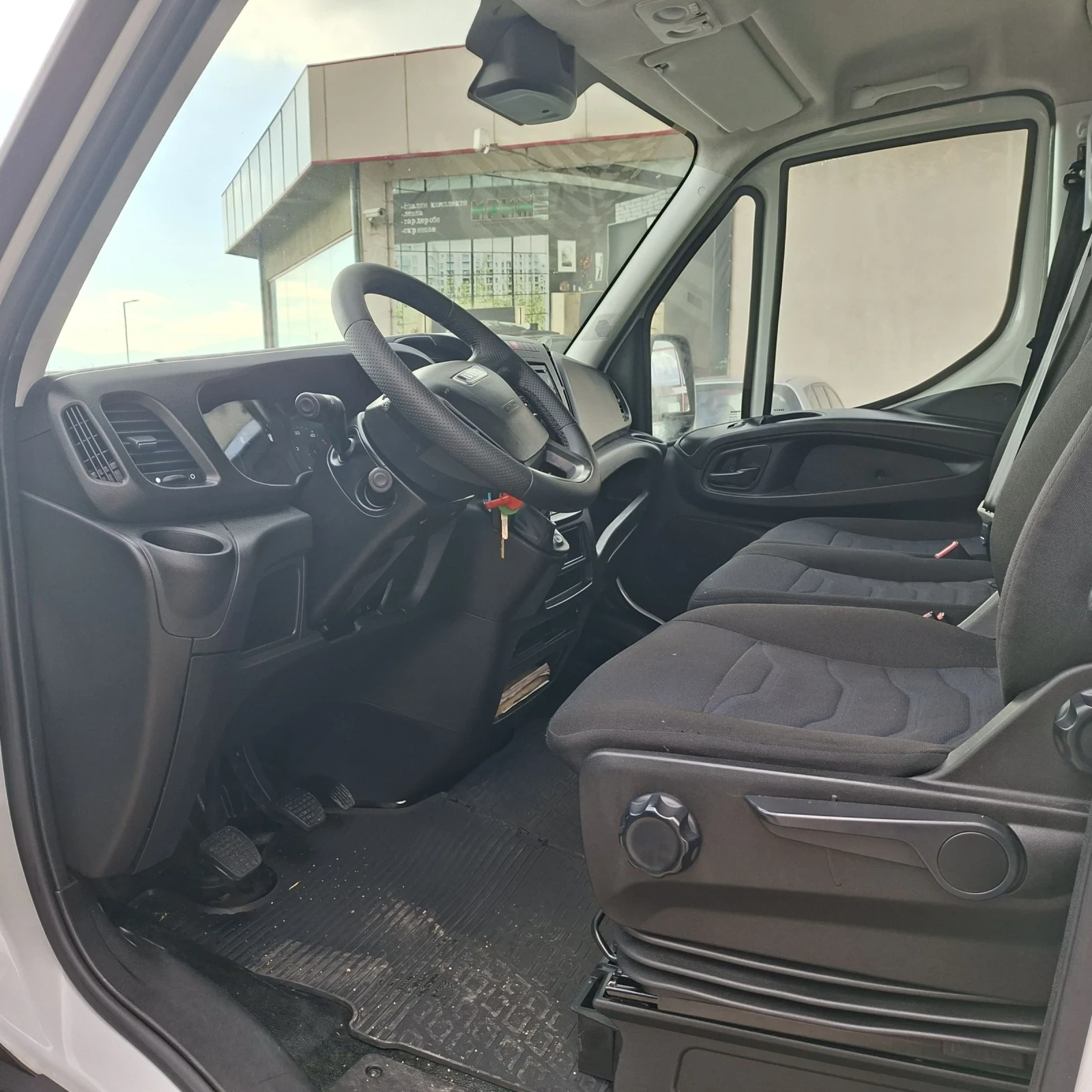 Iveco Daily 35c16 BORD KLIMA 3.5T  256000KM - изображение 8