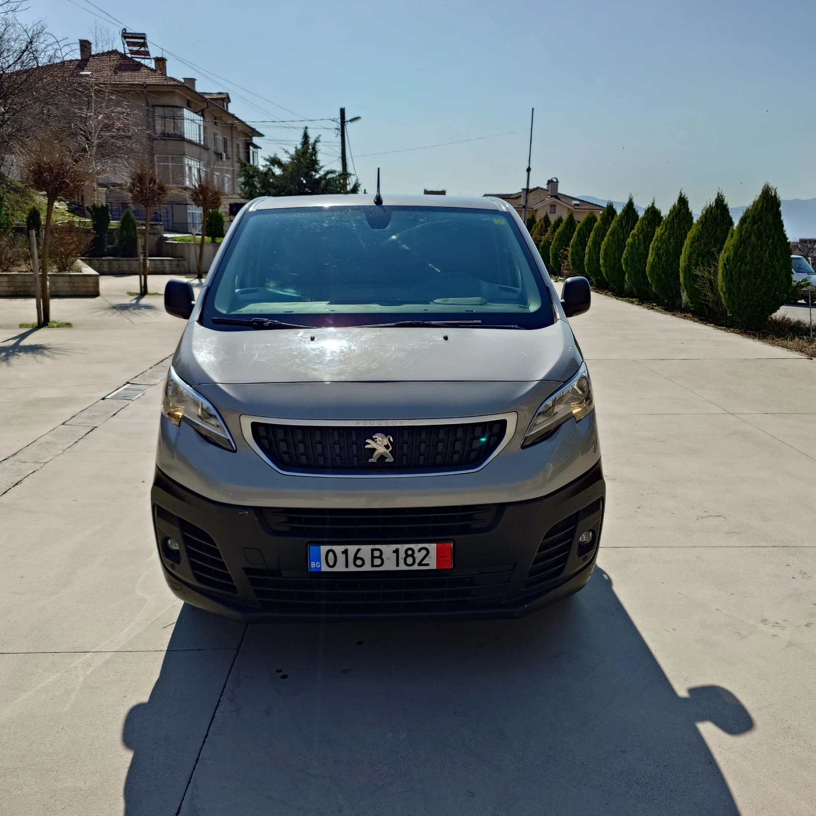 Peugeot Expert 2.0BlueHDI EAT8, снимка 5 - Бусове и автобуси - 53746180