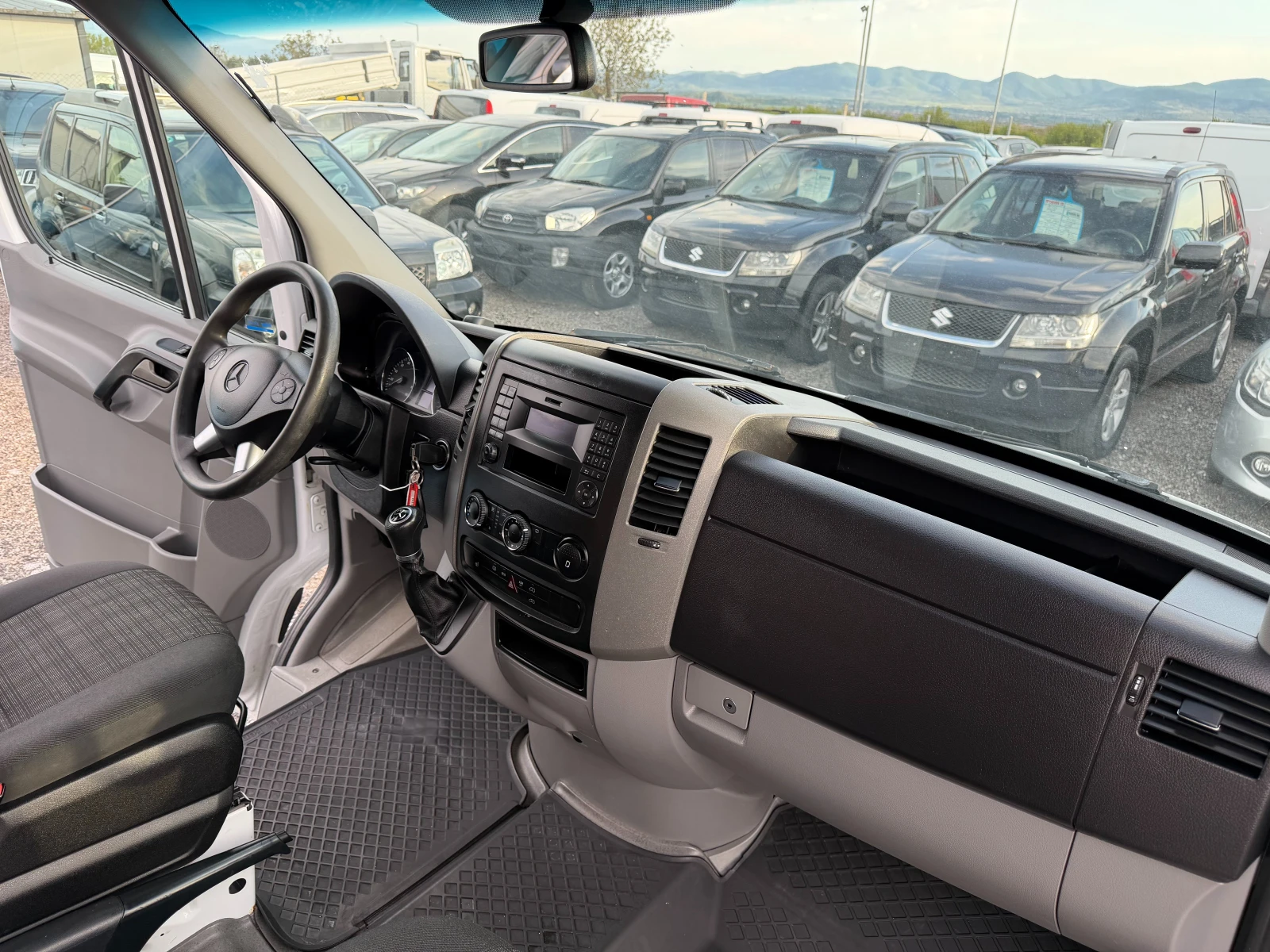Mercedes-Benz Sprinter 211 8+ 1 ТОП ЕВРО 6 КЛИМА, снимка 14 - Бусове и автобуси - 54512802