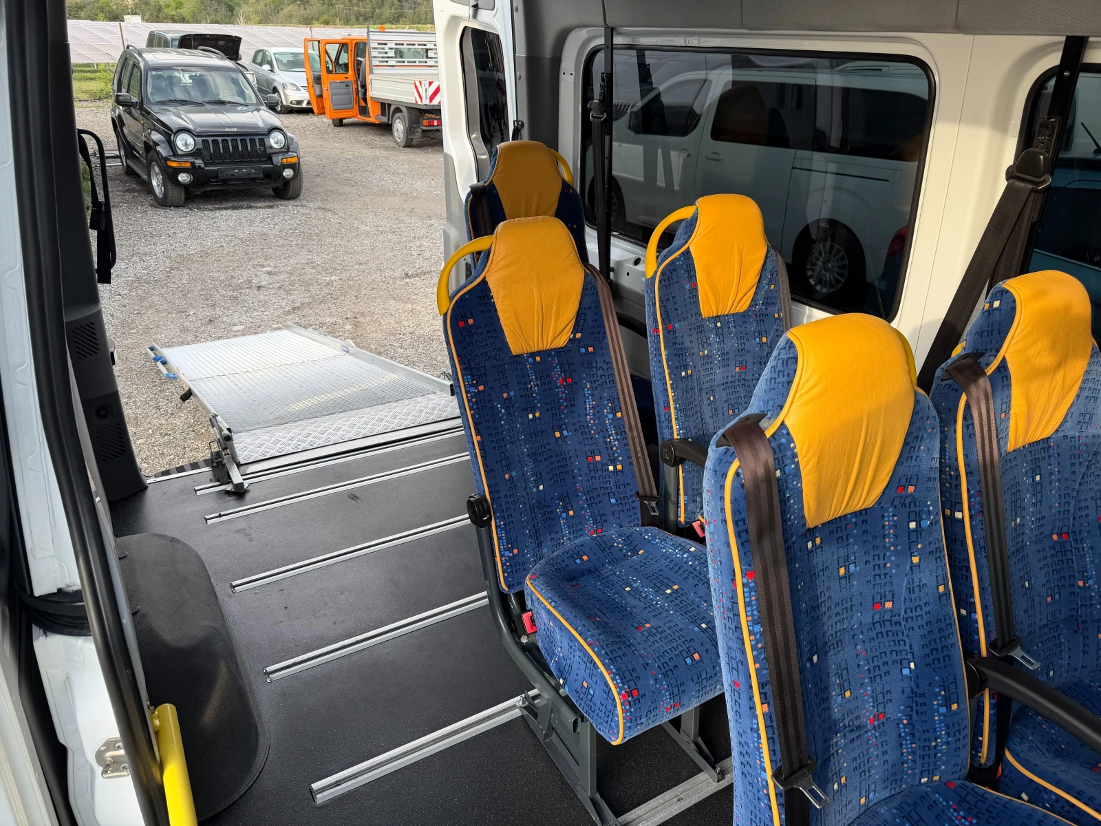 Mercedes-Benz Sprinter 211 8+ 1 ТОП ЕВРО 6 КЛИМА, снимка 13 - Бусове и автобуси - 54512802