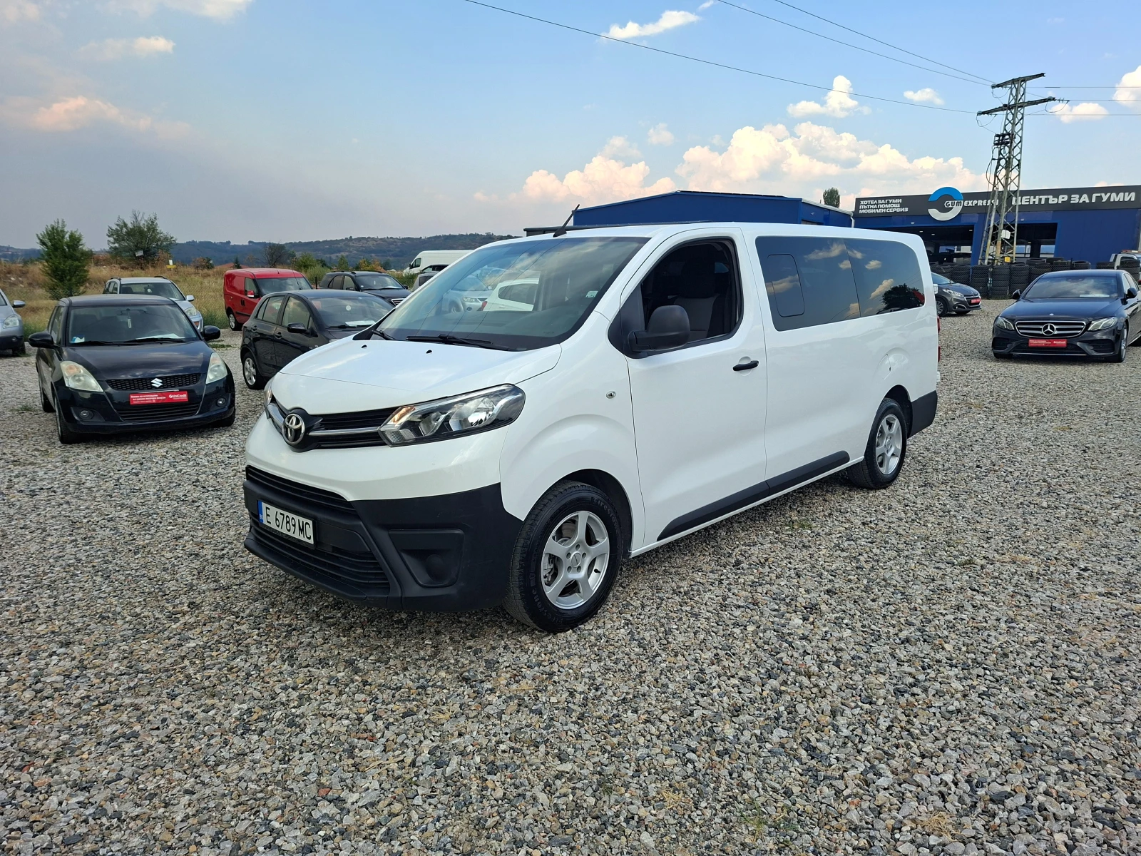 Toyota Proace 1.5D* 8+ 1м.* 6-SPEED.* 36м. х 414EUR.* , снимка 2 - Бусове и автобуси - 55706965