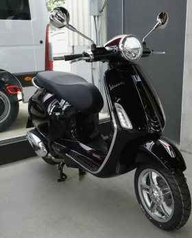 ����� �� �������� �� Vespa Primavera ������� ����! ���� � ����� ����!