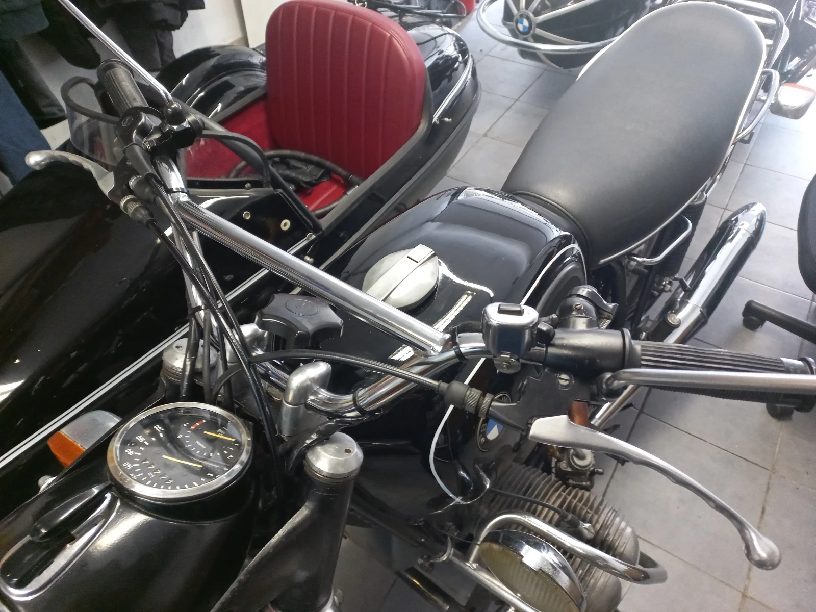 BMW R 60, снимка 8 - Мотоциклети и мототехника - 56105250