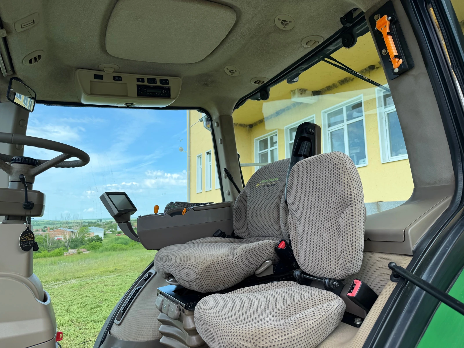 Трактор John Deere 8285R POWER SHIFT НАВИГАЦИЯ ЛИЗИНГ, снимка 10 - Селскостопанска техника - 53636441