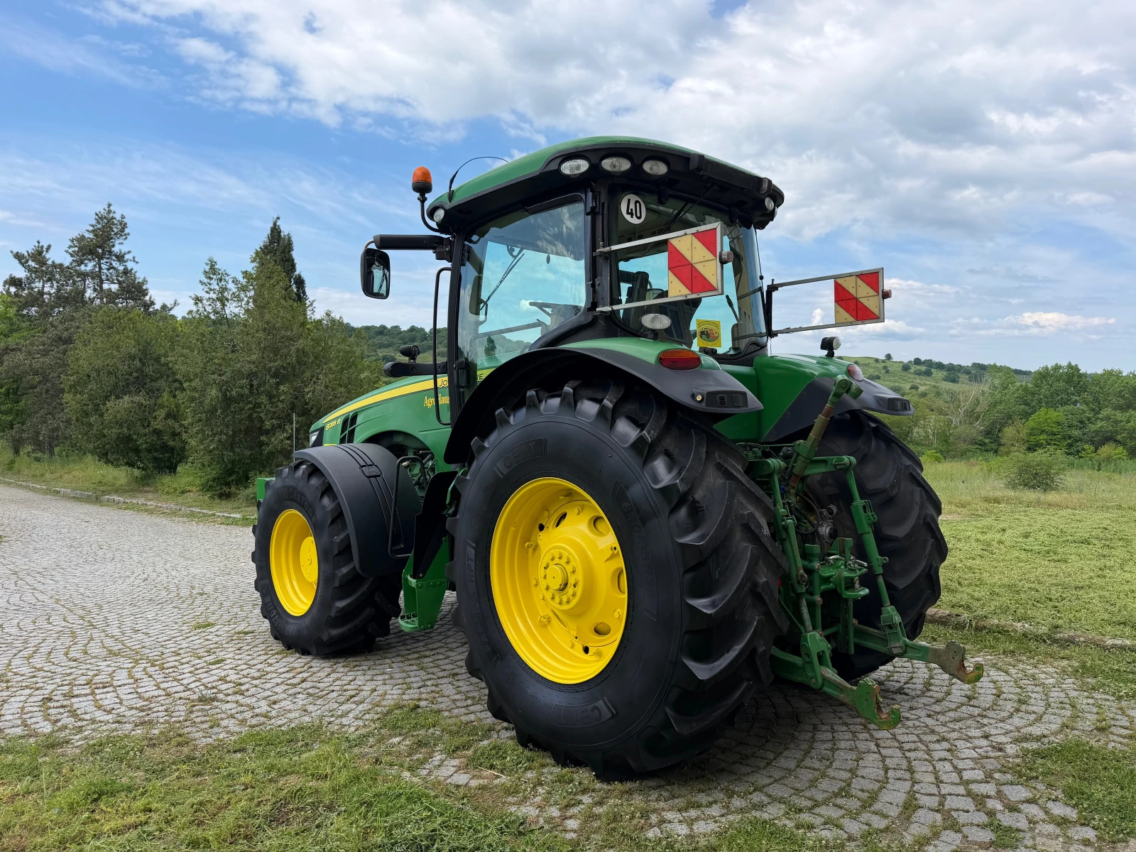 Трактор John Deere 8285R POWER SHIFT НАВИГАЦИЯ ЛИЗИНГ, снимка 5 - Селскостопанска техника - 53636441