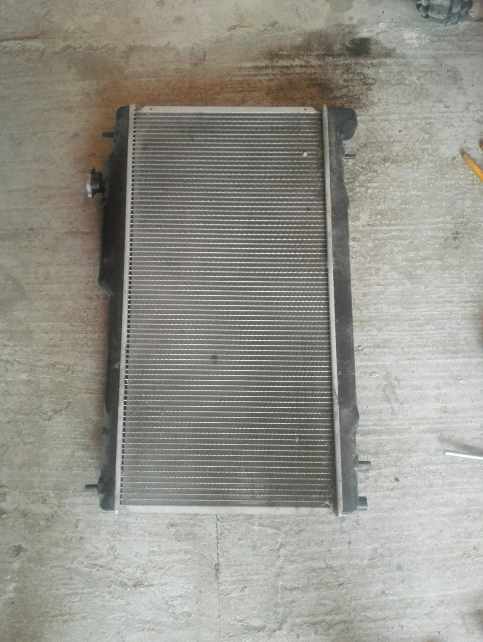 �������� ����� ������ �������� 2.0� 10�. | Mobile.bg � ����������� 1