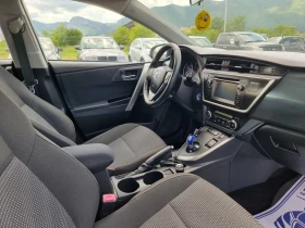 Toyota Auris 1.8 HYBRID, снимка 16