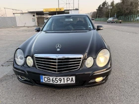 Mercedes-Benz E 320 4 MATIC, снимка 2
