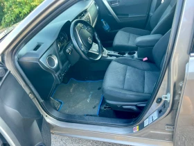 Toyota Auris 1, 8 HIBRID HATCBACK, снимка 9