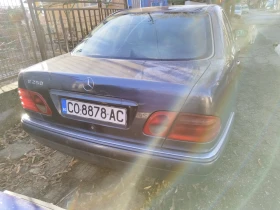 Mercedes-Benz E 250, снимка 6