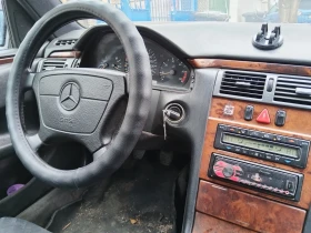 Mercedes-Benz E 250, снимка 8