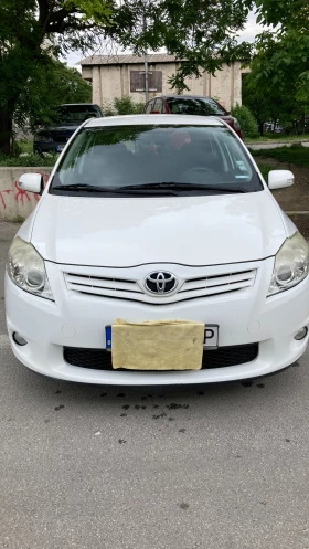 Обява за продажба на Toyota Auris ~10 700 лв. - изображение 1