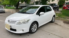 Обява за продажба на Toyota Auris ~10 700 лв. - изображение 1