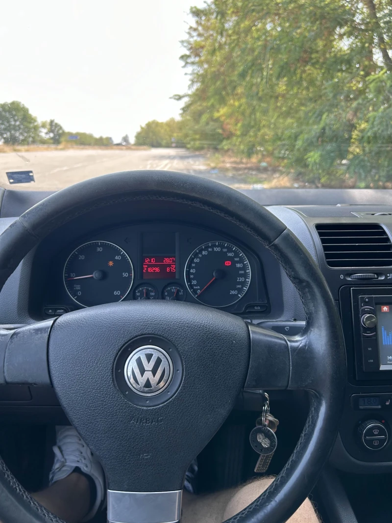 VW Golf 1.9 TDI BKC, снимка 8 - Автомобили и джипове - 47514787