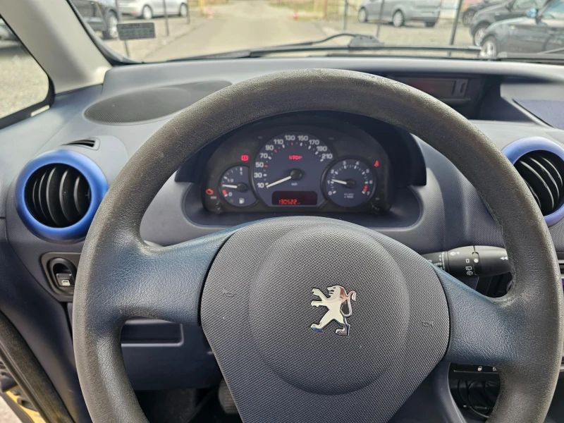 Peugeot 1007 1.4i, снимка 9 - Автомобили и джипове - 47546062