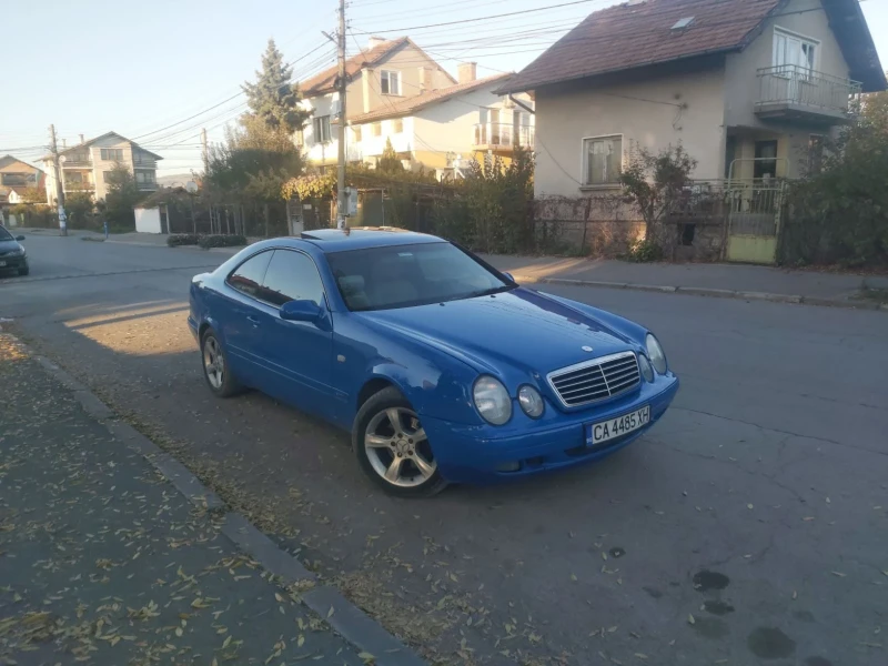 Mercedes-Benz CLK, снимка 1 - Автомобили и джипове - 48013557