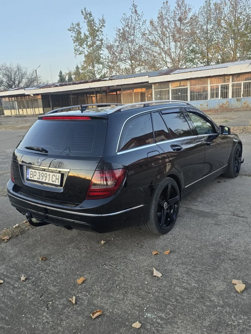 Mercedes-Benz C 180 1.6 156 коня, снимка 4 - Автомобили и джипове - 48444681