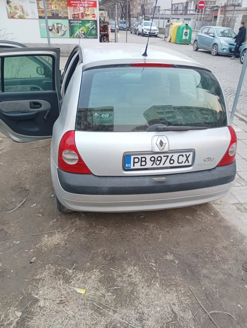 Renault Clio, снимка 1 - Автомобили и джипове - 48897151