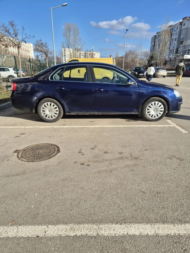 VW Jetta 2.0 TDI, DSG, снимка 8 - Автомобили и джипове - 49346935