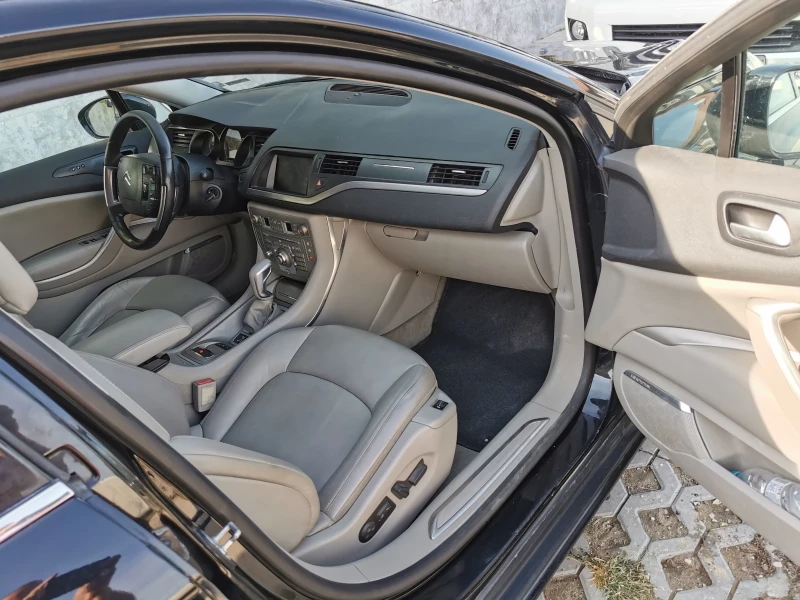 Citroen C5 2.2 hdi facelift, снимка 9 - Автомобили и джипове - 51638807