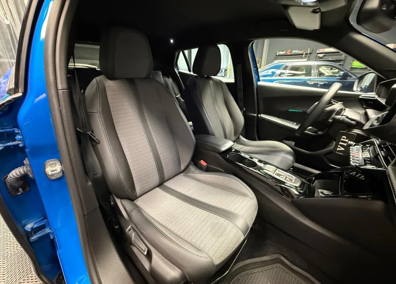 Peugeot 2008 New line up Allure pack 1.5 BlueHDI 130 , снимка 16 - Автомобили и джипове - 52329969