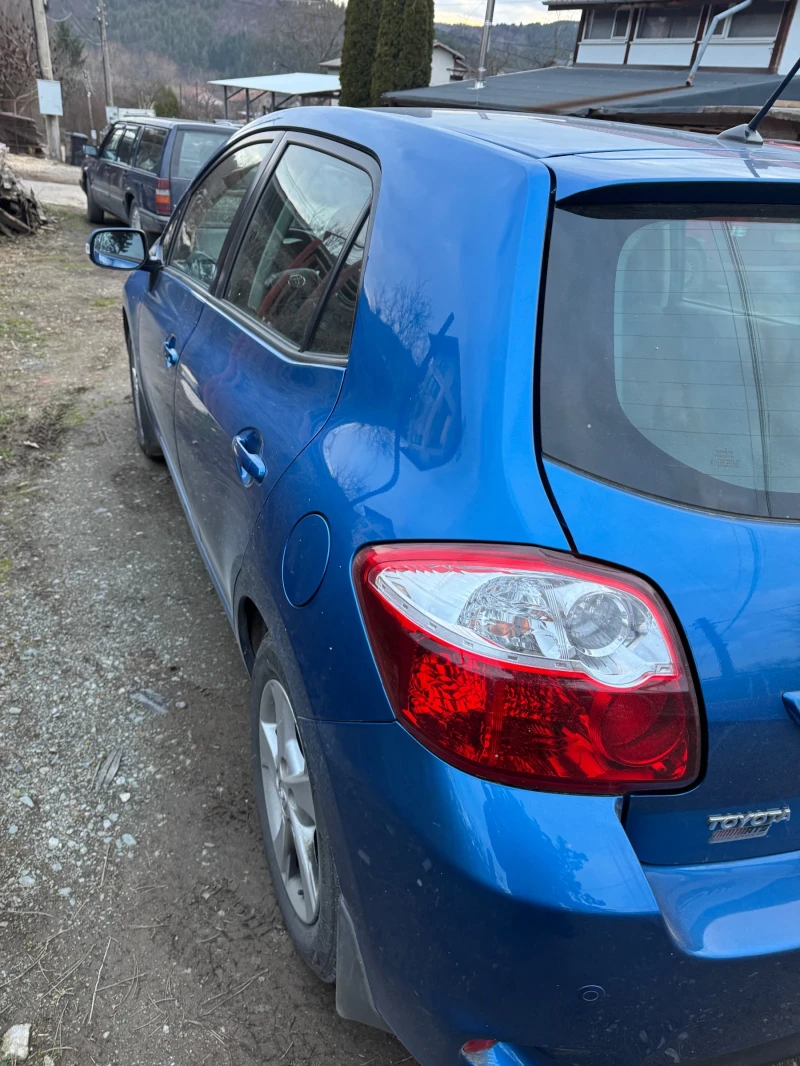 Toyota Auris, снимка 2 - Автомобили и джипове - 53456882