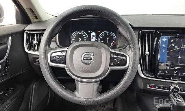 Volvo S90 T5 Momentum | ОБДУХВАНЕ | ШИБЕДАХ | HEAD-UP | , снимка 12 - Автомобили и джипове - 54072561