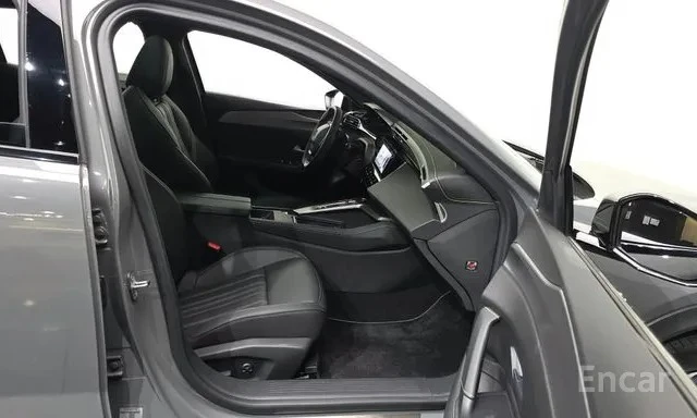 Peugeot 408 * 1.2PURETECH* GT* , снимка 9 - Автомобили и джипове - 54865114
