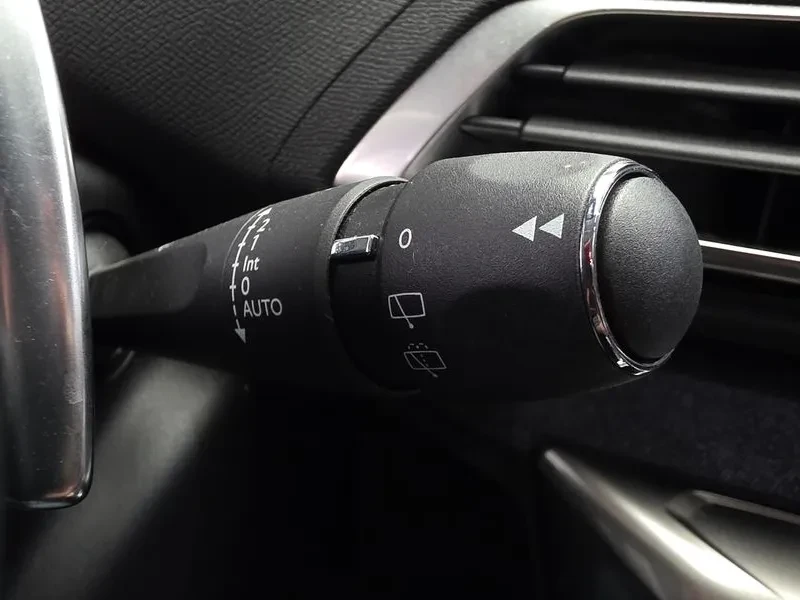 Peugeot 3008 1.5 BlueHDI Allure - САМО 30% АВАНС, снимка 16 - Автомобили и джипове - 55987588