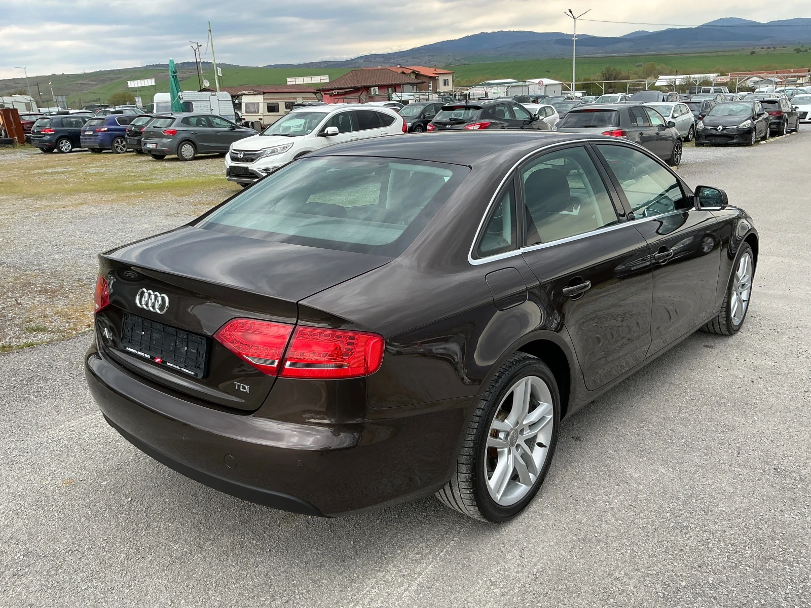 Audi A4 2.0 TDI - изображение 8