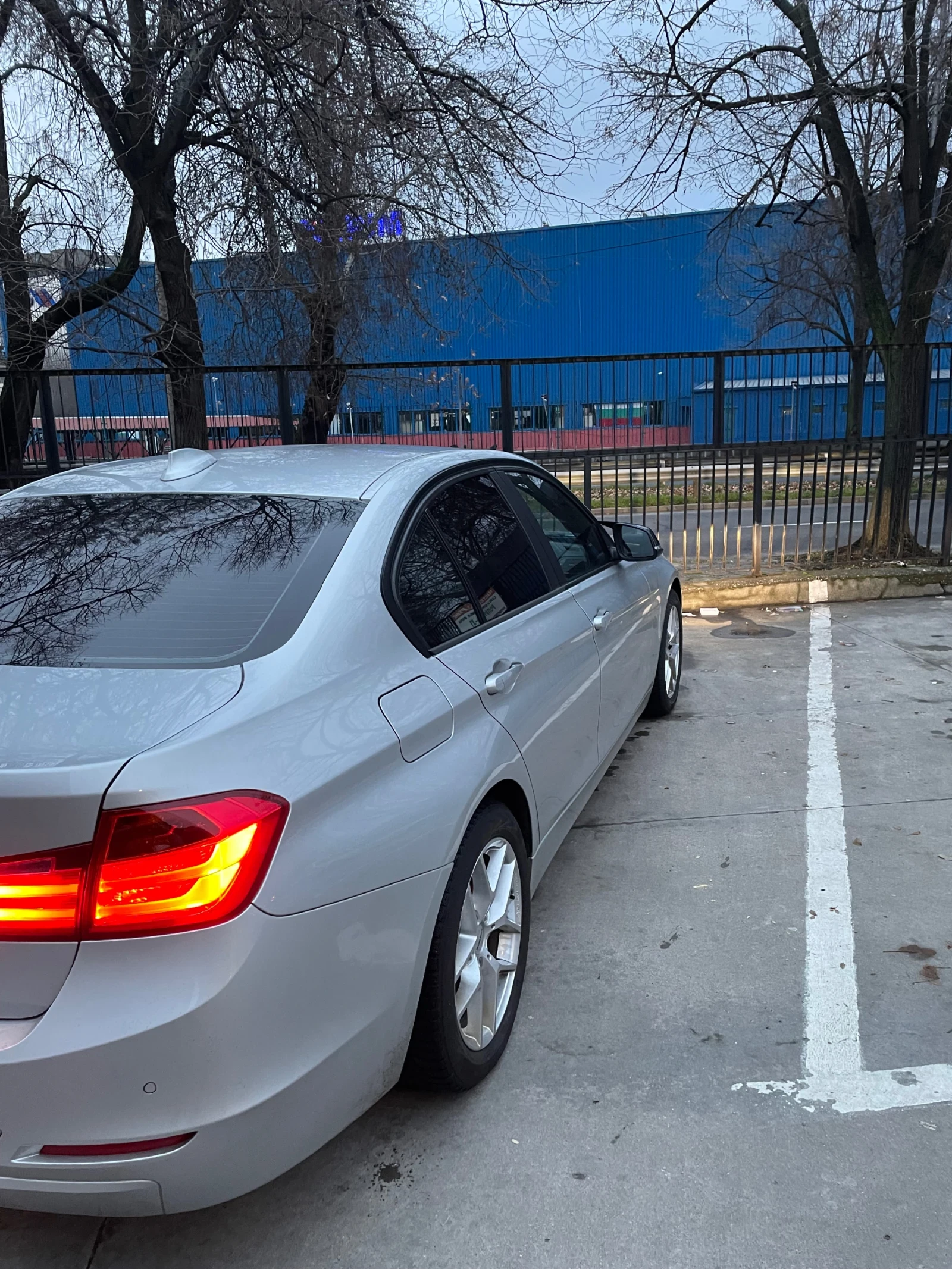 BMW 318  - изображение 8