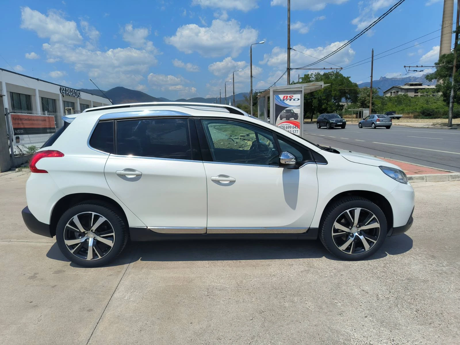 Peugeot 2008 1.6d-6sk.70.000km-Navi-Euro-5B - изображение 4