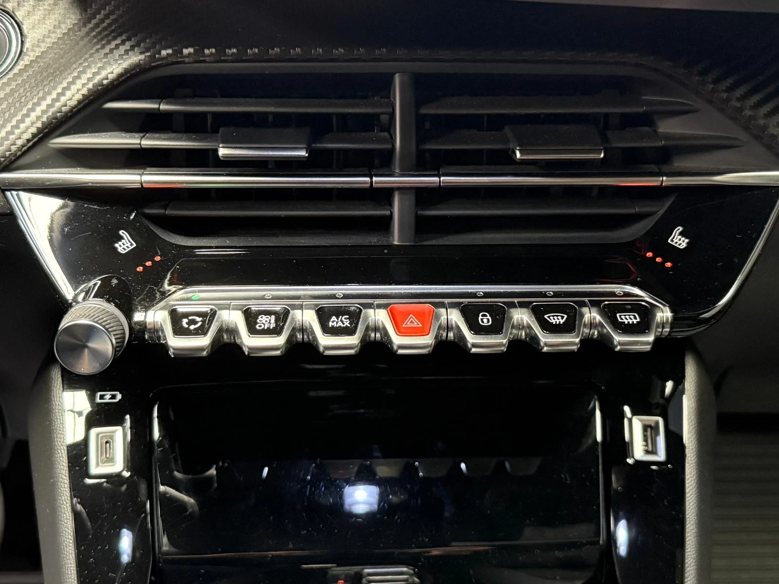 Peugeot 2008 New line up Allure pack 1.5 BlueHDI 130  | Mobile.bg   10