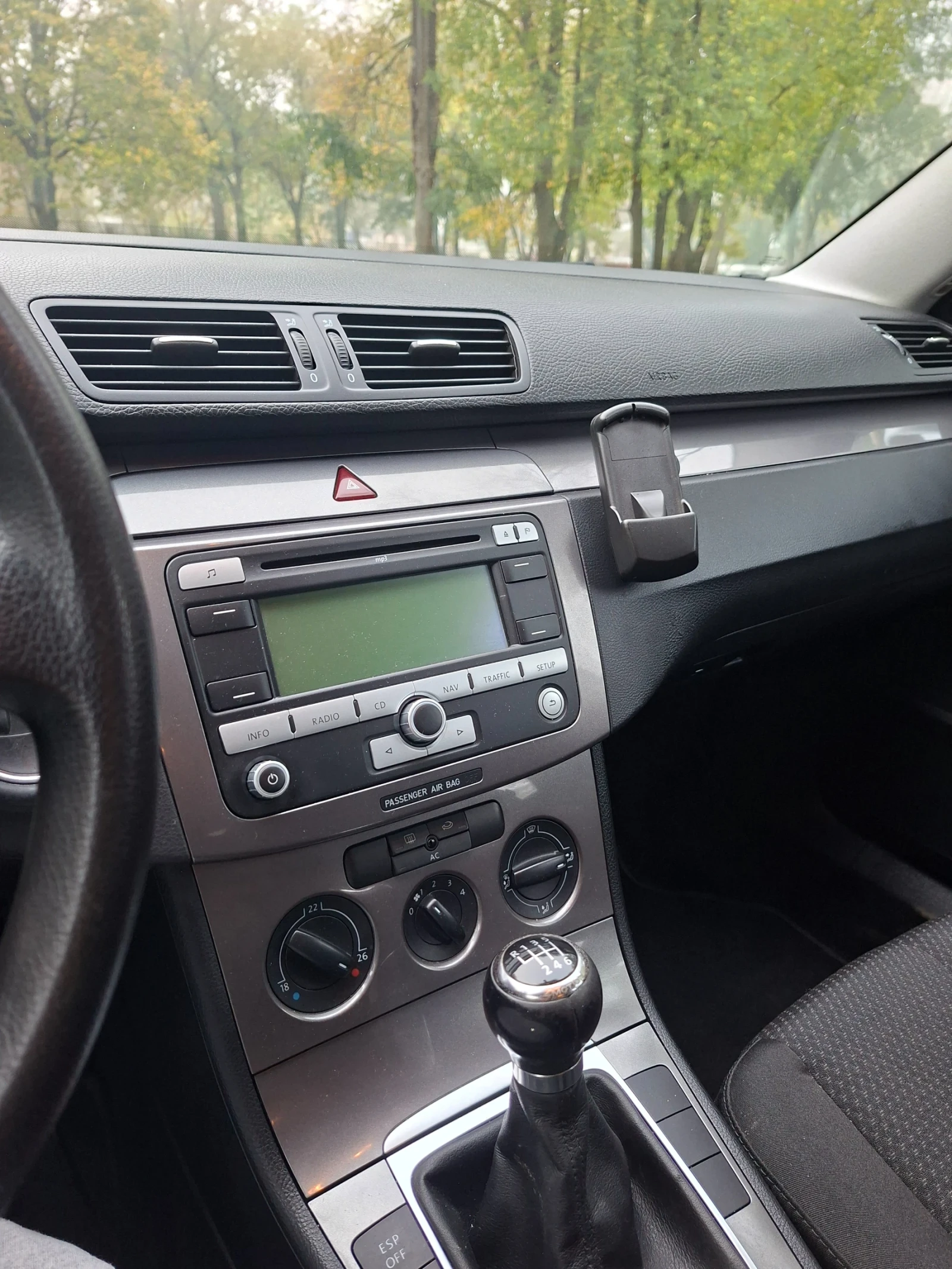 VW Passat 2.0 TDI - изображение 10