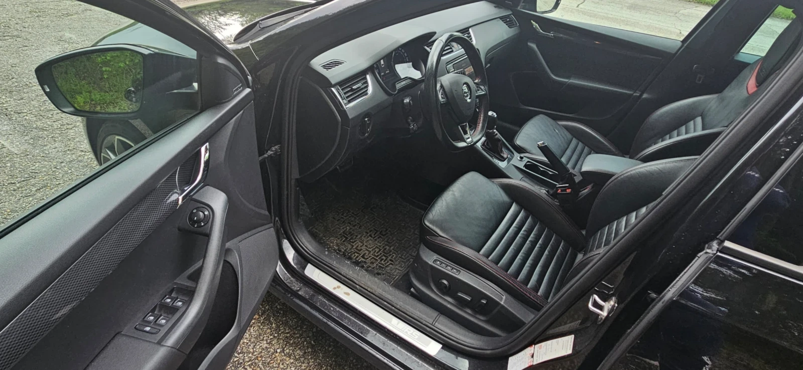Skoda Octavia VRS, снимка 8 - Автомобили и джипове - 54683504