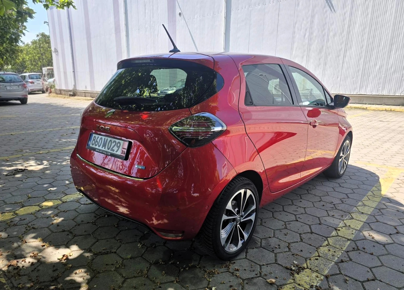 Renault Zoe INTENS R135 CCS, снимка 4 - Автомобили и джипове - 54828371