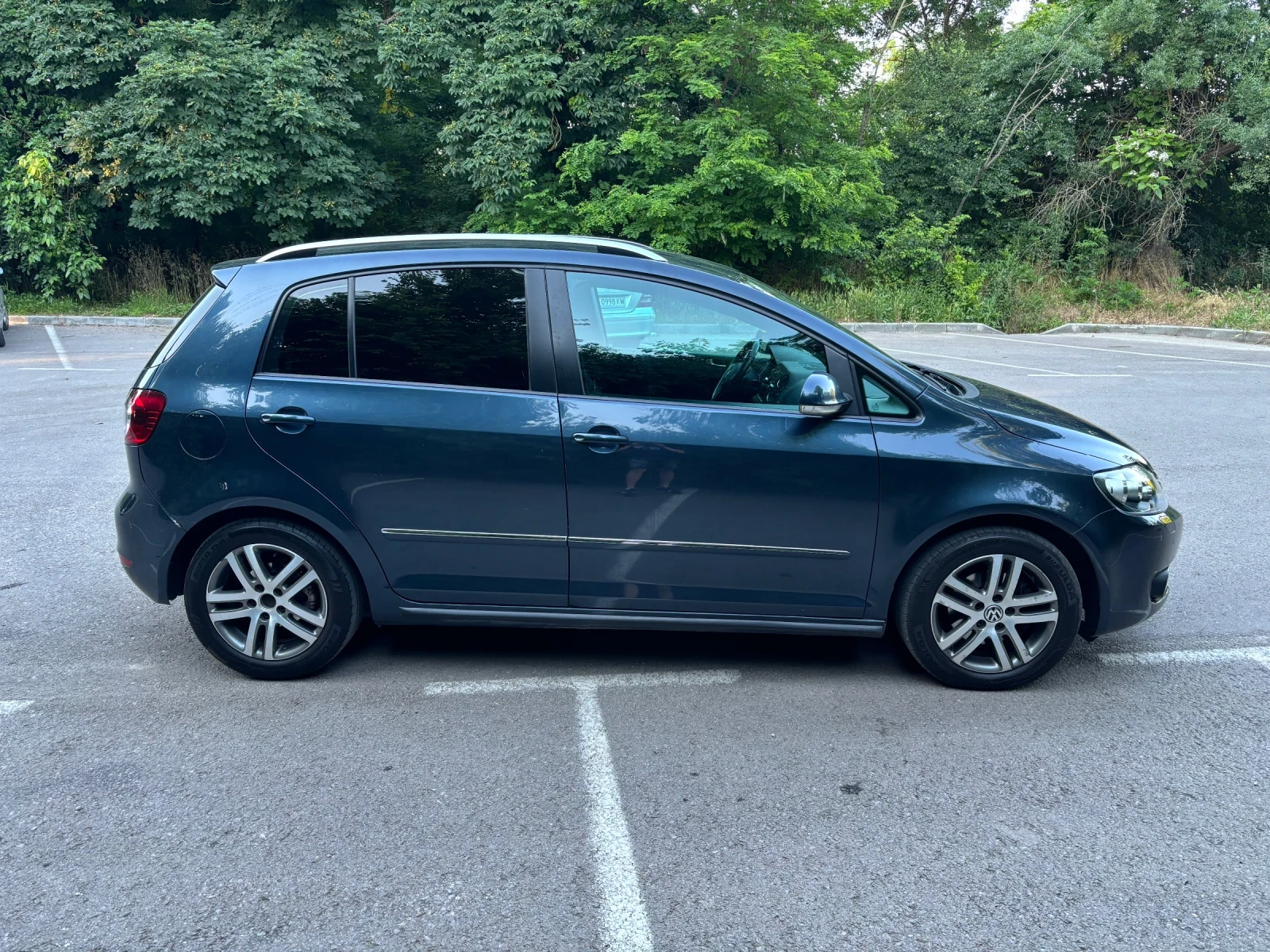 VW Golf Plus 2.0, снимка 4 - Автомобили и джипове - 54858242