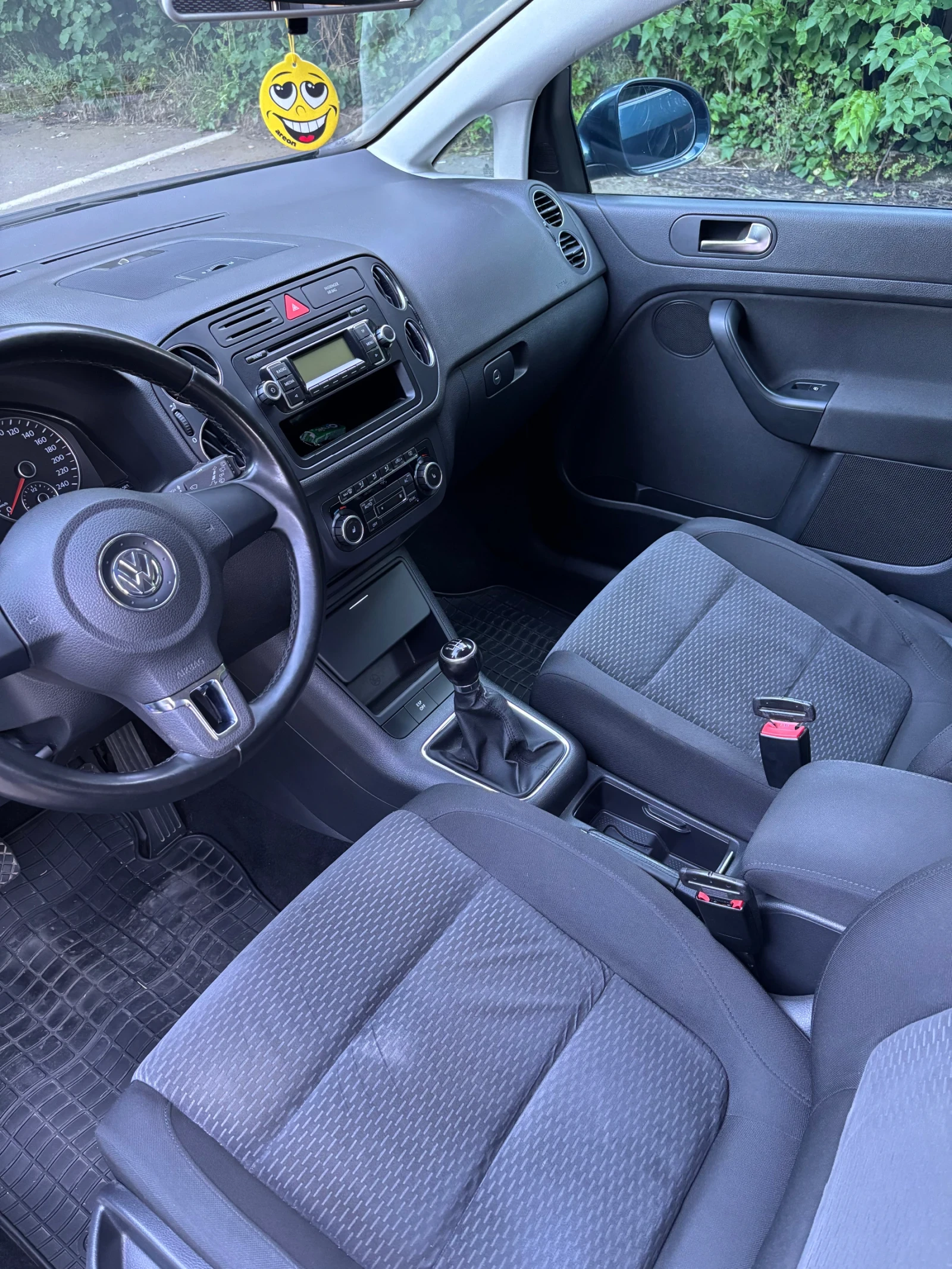 VW Golf Plus 2.0, снимка 11 - Автомобили и джипове - 54858242